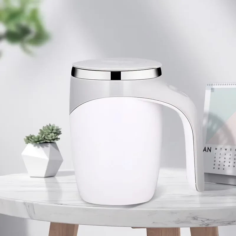 Effortless Automatic Stirring Mug™